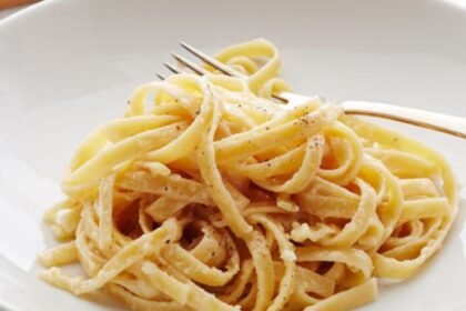martha stewart alfredo fettuccine​
