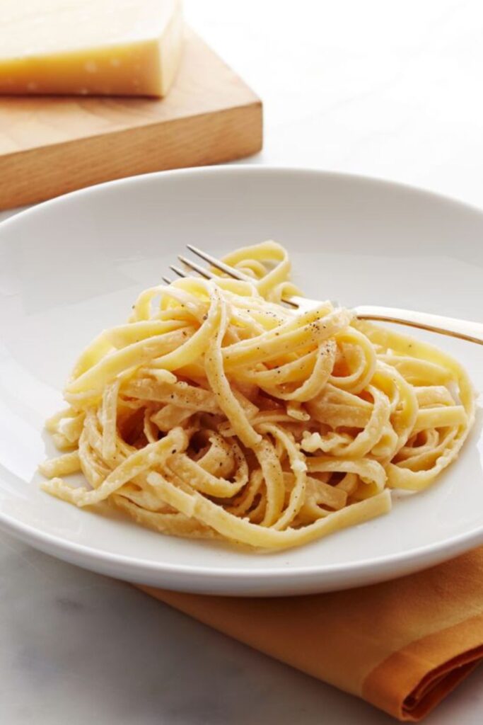 martha stewart alfredo fettuccine​