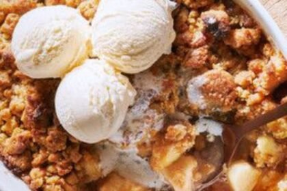 Martha Stewart Apple Crumble​