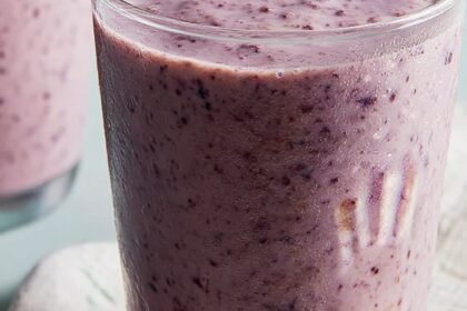 Banana-Blueberry Smoothie Recipe