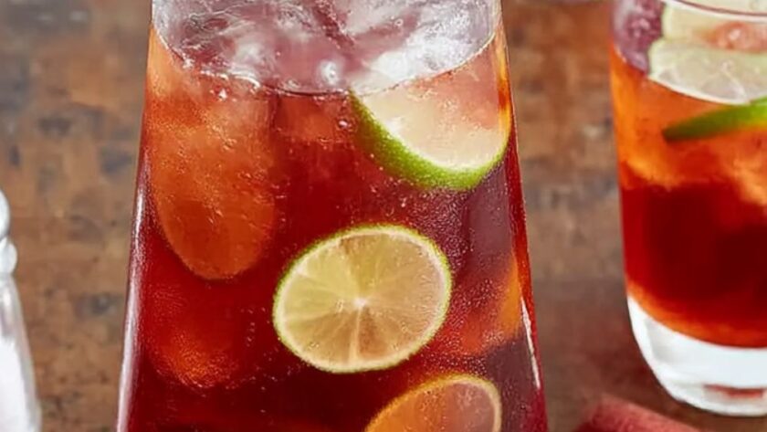 Cranberry-White Wine Spritzer Recipe