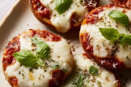 English Muffin Pizza Snacks Recipe