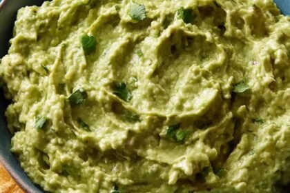 Taco Truck-Style Guacamole Recipe