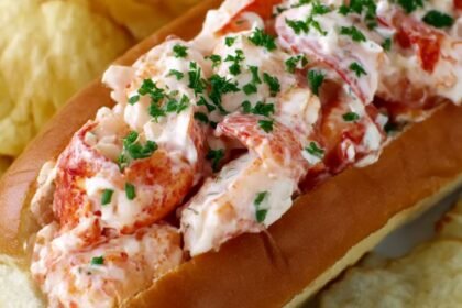 Classic Lobster Roll Recipe