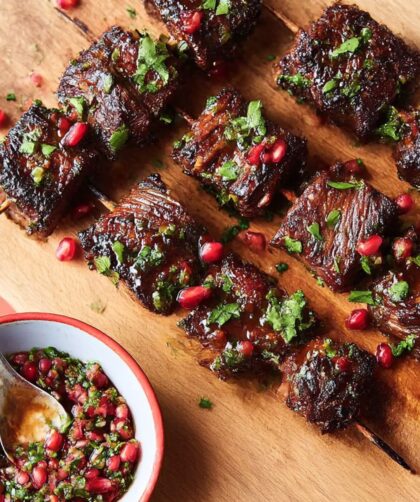 Pomegranate Skirt-Steak Kebabs Recipe