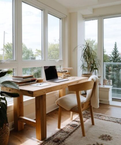 Natural Light as the Primary Light Source