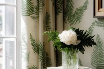 Martha Stewart Aesthetic Wallpaper: 17 Patterns and Ideas for Walls That Tell a Story